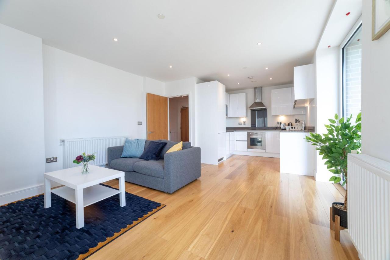 La Creme 1 Bed Apartment - Canning Town London Exterior foto
