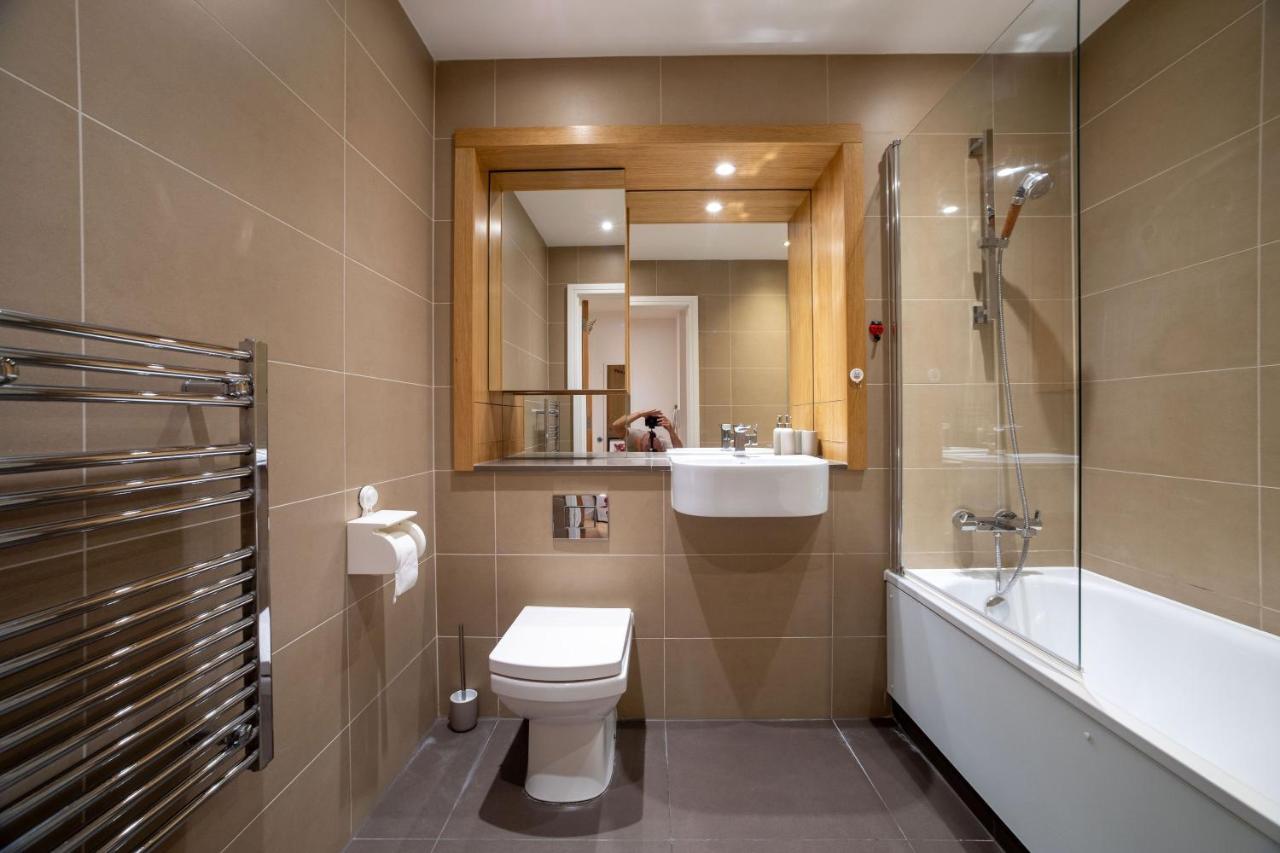 La Creme 1 Bed Apartment - Canning Town London Exterior foto